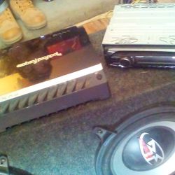 Rockford fosgAte Amp 2 Ten In Speakers And Sony Deck 