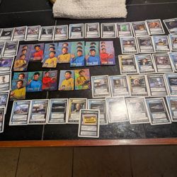 Star Trek TnG TCG cards 1995 plus Dave and busters cards from 2016