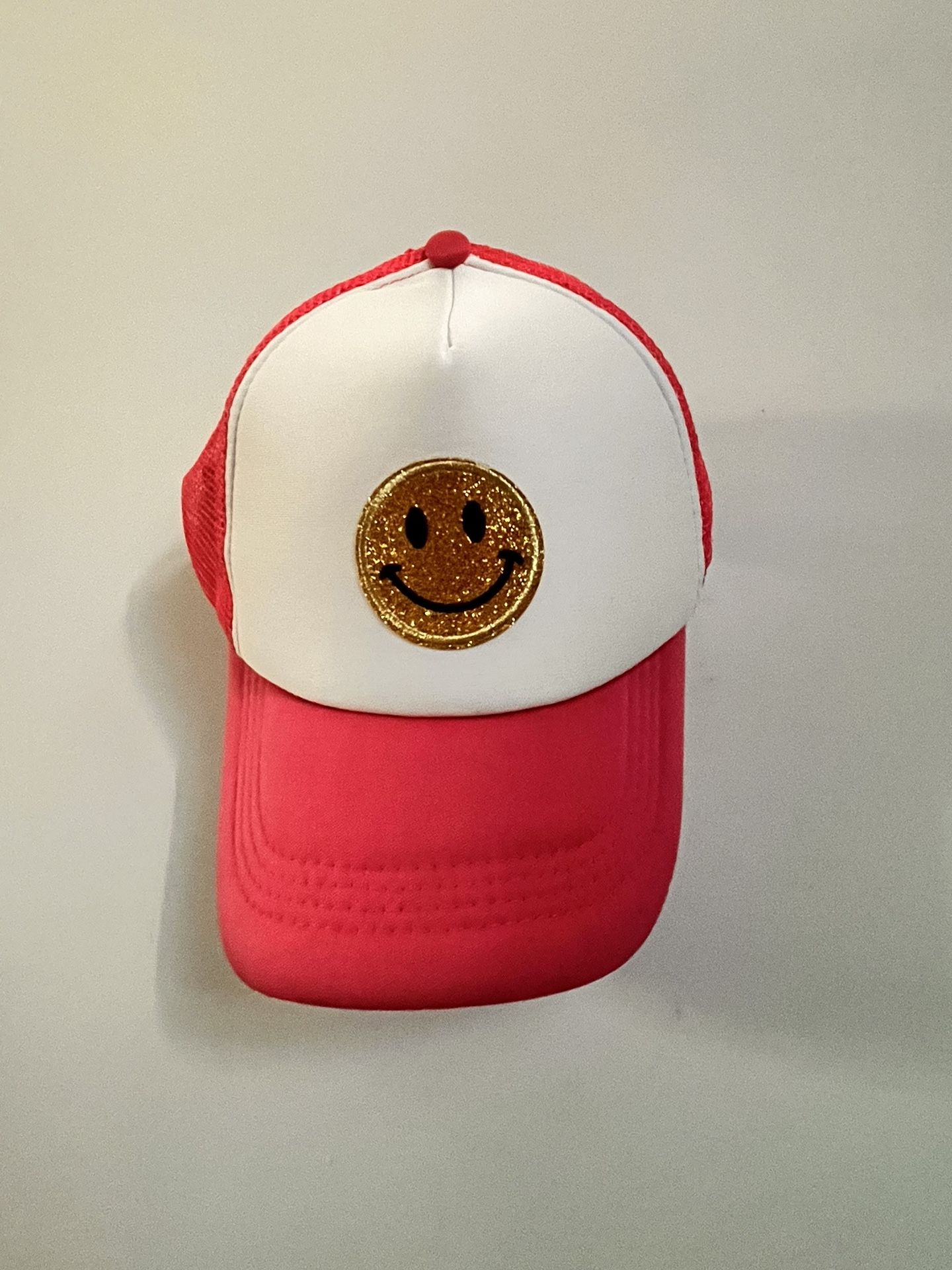 Smiley face Hat 🧢