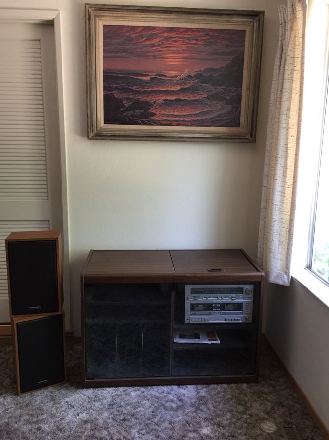 Realistic AM/FM Stereo Dubbing Cassette Music System