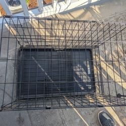 Metal Dog Crate, Medium Size
