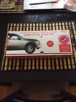 Parking signal for garage