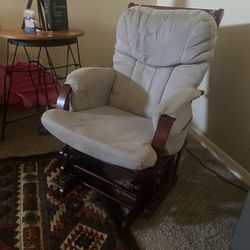 Nursery Rocking Chair 