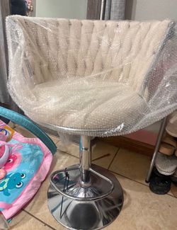NEW VANITY CHAIR