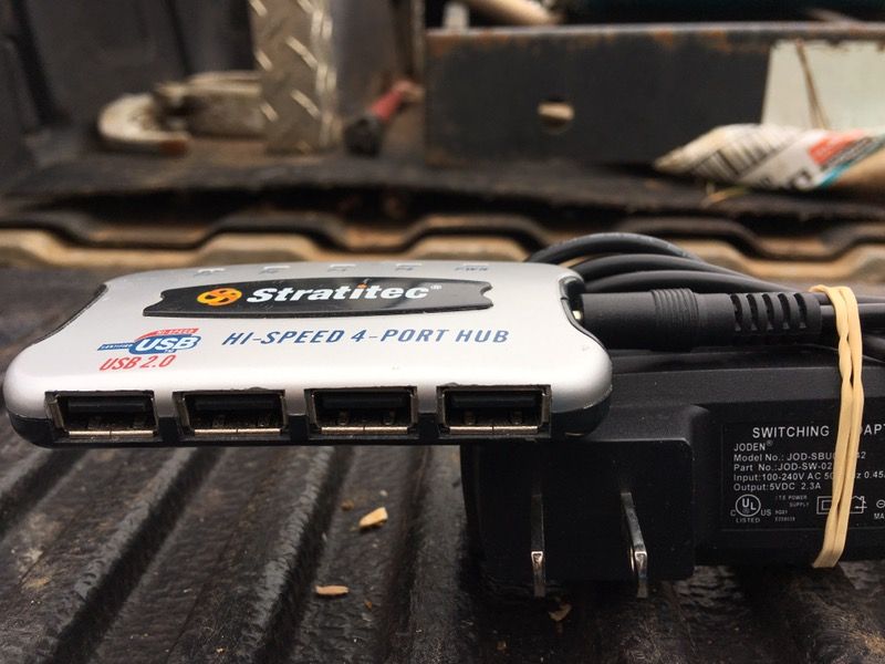 4 port charging station