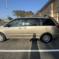 2006 Toyota Sienna