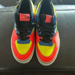 Men’s 9 Vans 