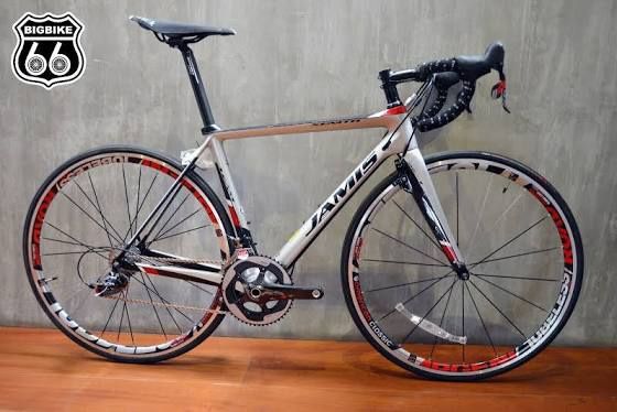 All carbon road bike 22 spd w/upgrades