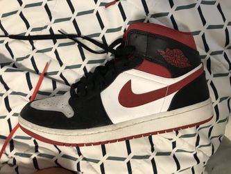 Air Jordan 1s Mid Black Gym Red 