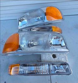 99-06 Gmc Sierra Yukon Headlights Luces Micas Calaveras Faros Faroles Focos Headlamps