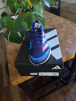Adizero size 10 men