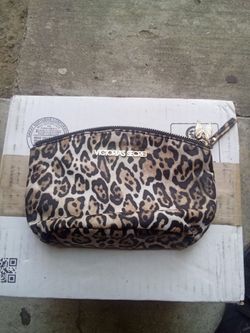 3 Victoria's secret bags