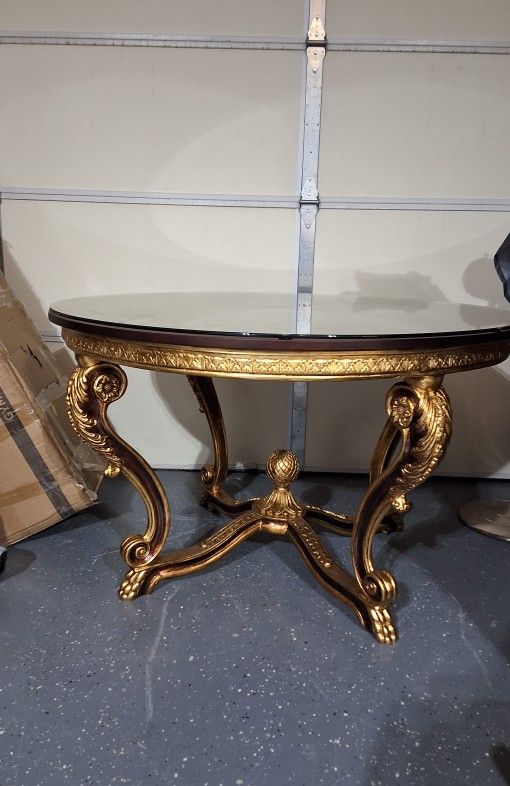 Brand New Round Table