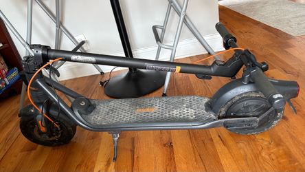 Segway Electric Scooter F2 Pro