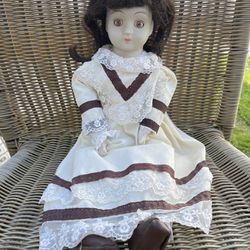 Free antique doll