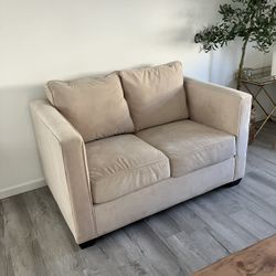 Beige sofa loveseat
