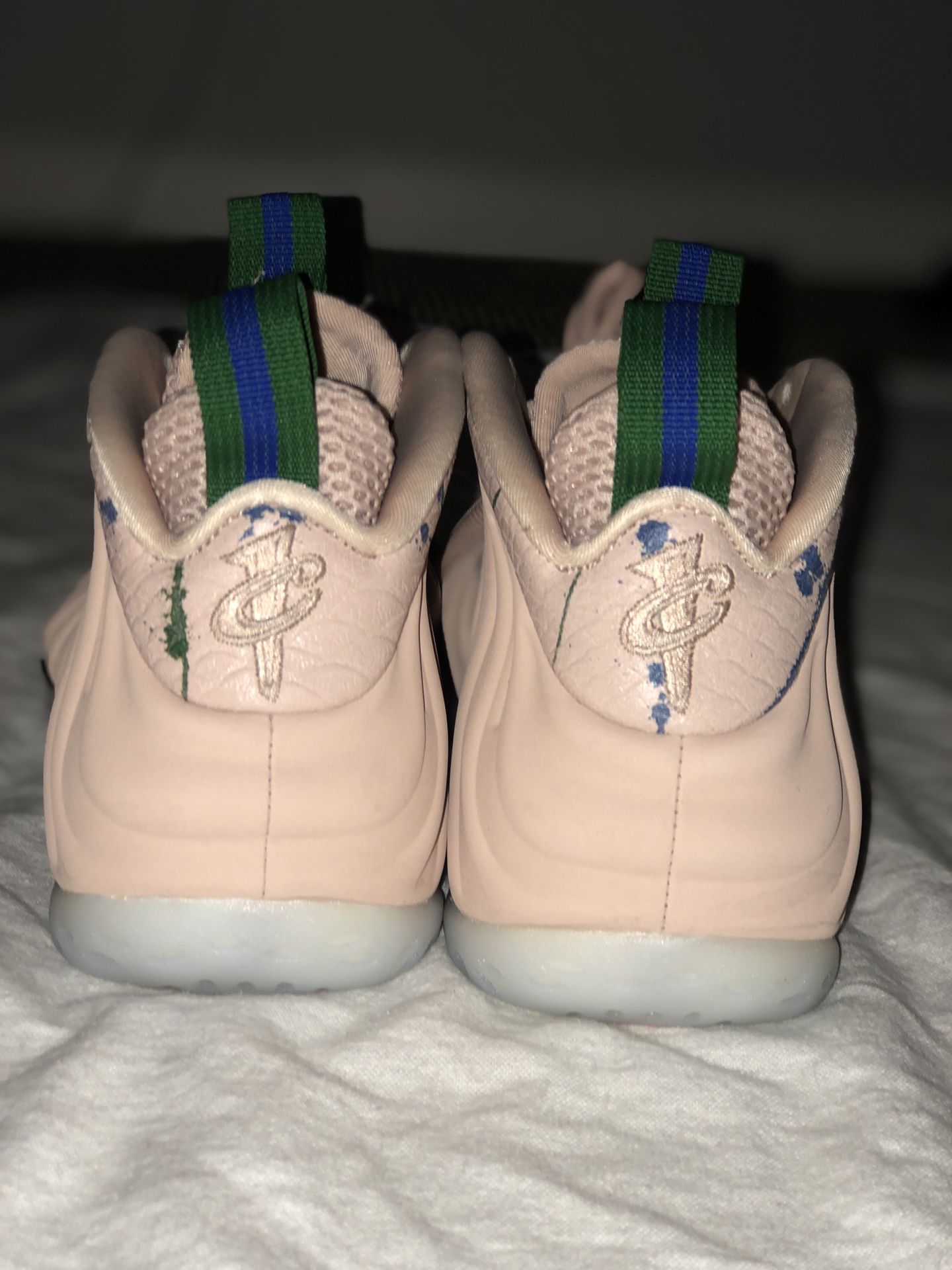 Air Foamposite Particle Beige