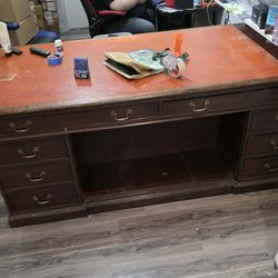 Gorgeous Vtg Kittinger-Buffalo Leather Topped 2 Sided Desk
