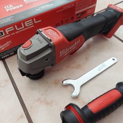 New Milwaukee FUEL M18 Paddle Switch Angle Grinder 4.5"-5" - Tool Only. 
