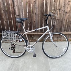 KHS Hybrid Bicycle 19” Frame - 21 Gears ⚙️- 700 Wheels
