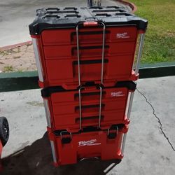 Mikwaukee Packout