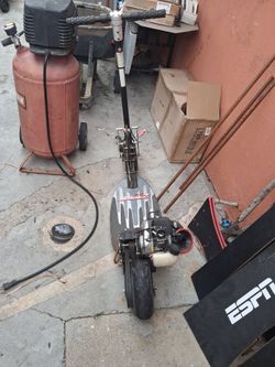 Gas scooter