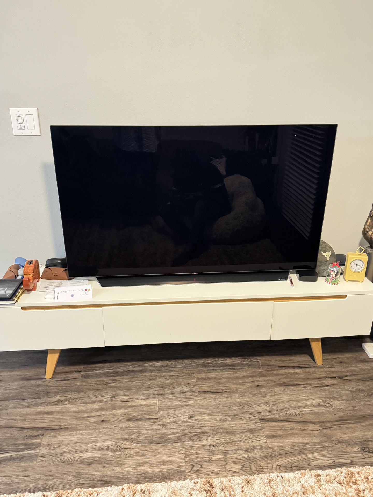 LG - OLED - 55 Inches TV