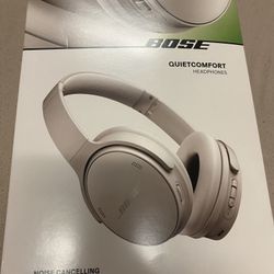 Bose  Quiet Comfort Headphones 