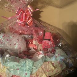 Valentine’s Day Baskets