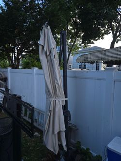 2 giant offset umbrella outdoor patio with weight stand