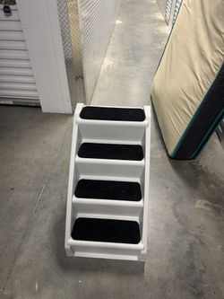 Dog Steps