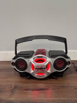 Sony Xplod Boombox CFD-G700CP