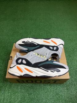 Yeezy 700 Waverunner