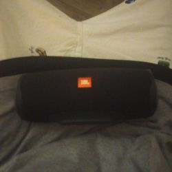 JBL Charge 4 Bluetooth Speaker 