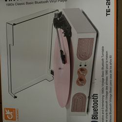 Vintage Basics 2 Bluetooth Vinyl Player