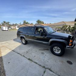 1999 Suburban 