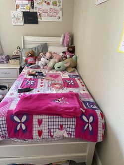 Girls Bedroom Set