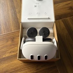 Meta Quest 3 VR Headset