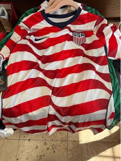 New USA jersey XXL FITS LIKE XL
