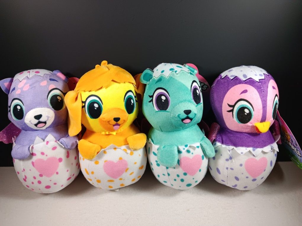 Hatchimals Plush Set of 4 Stuffed Animal Hatching out of Egg Toy Dolls 7"