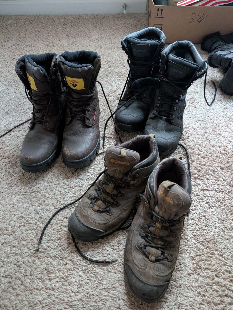 Free Boots Mens 9.5