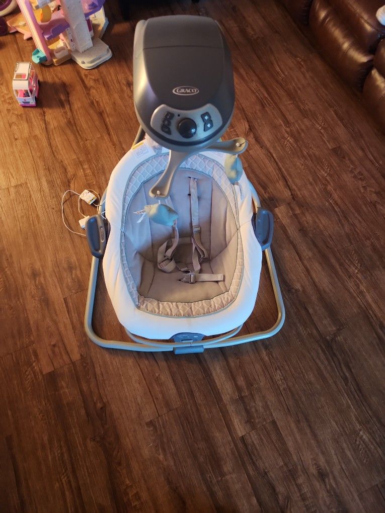 Baby Swing Graco