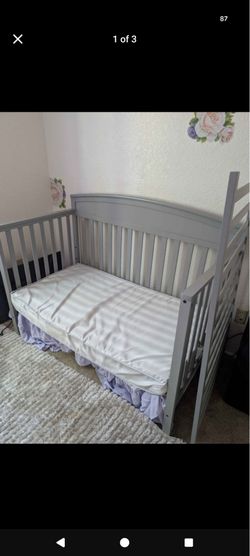 Graco Crib and Mattress