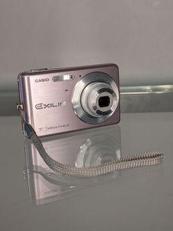 Casio EXILIM ZOOM EX-Z75PK 7.2MP Digital Camera - Pink