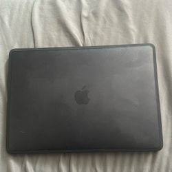 MacBook Pro 13”  2020