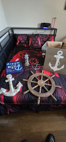 Nautical Themed Bedroom Decor