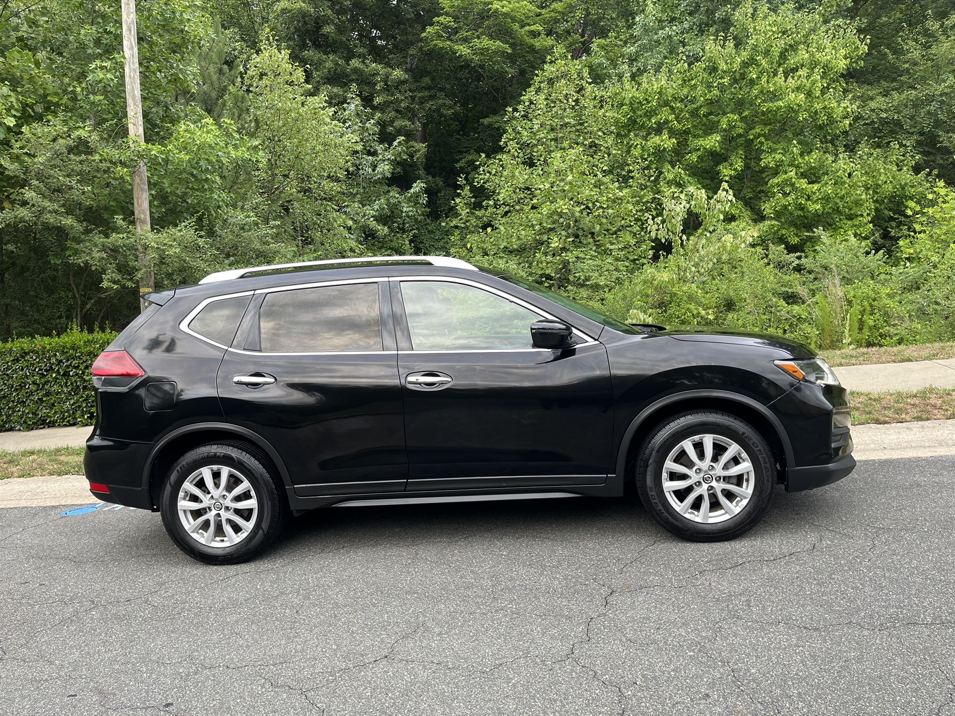 2020 Nissan Rogue