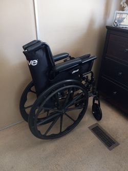 Drive Cruiser III Wheelchair 16" Seat