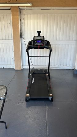 Black and red Famistar T532A Treadmil