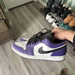 Air Jordan 1 Purple